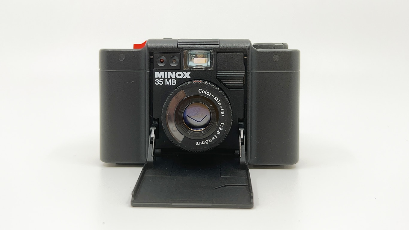 Minox MB von vorne